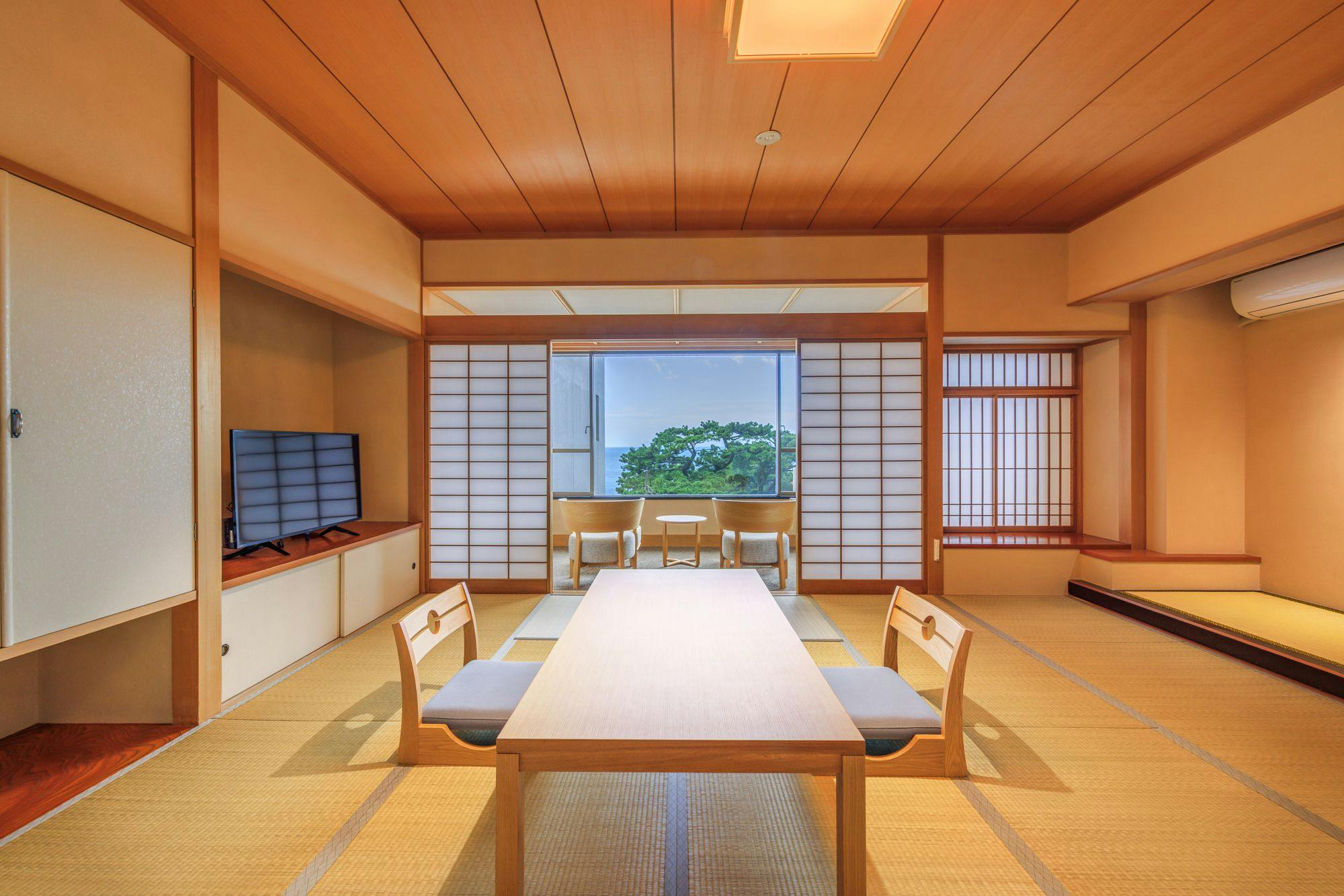 ห้องพักมุมชั้นล่าง (ฝั่งชิโมดะ) / หันหน้าไปทางทะเล