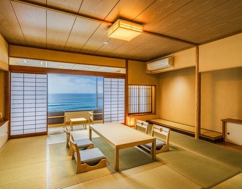 12.5畳+4.5畳で広々としたゆとりある部屋