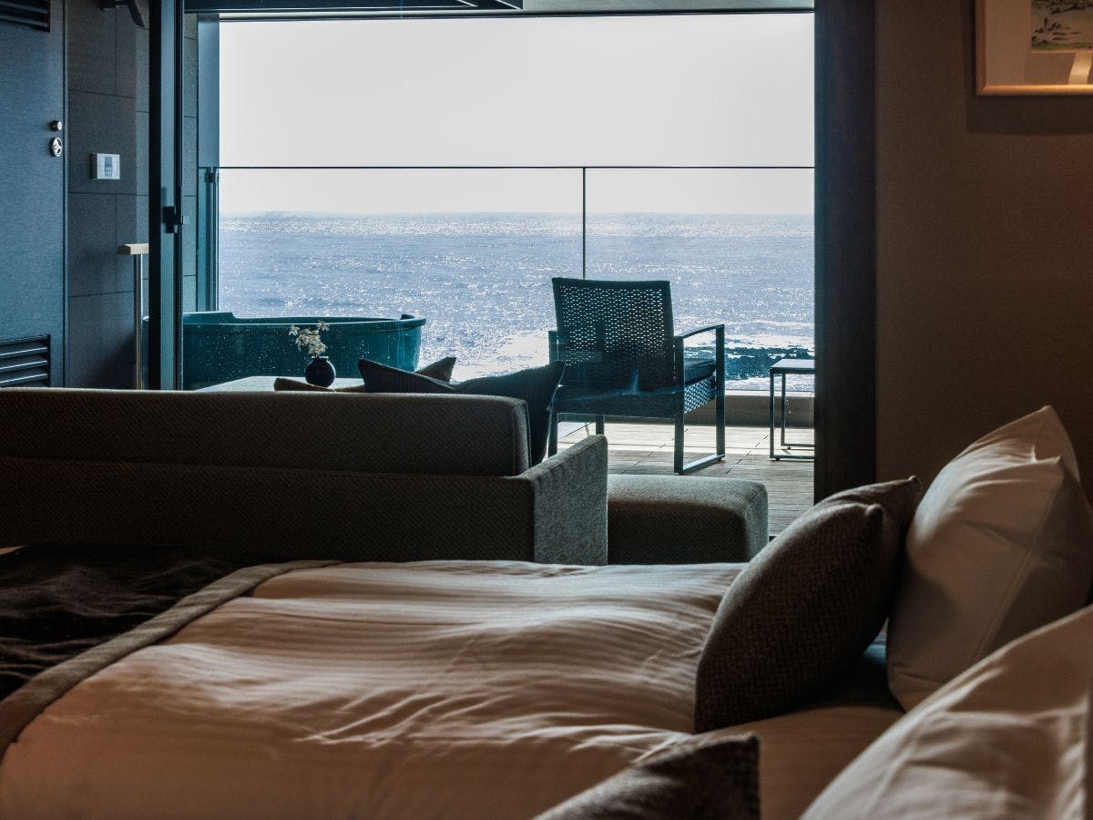 ระเบียงออนเซ็นกลางแจ้ง