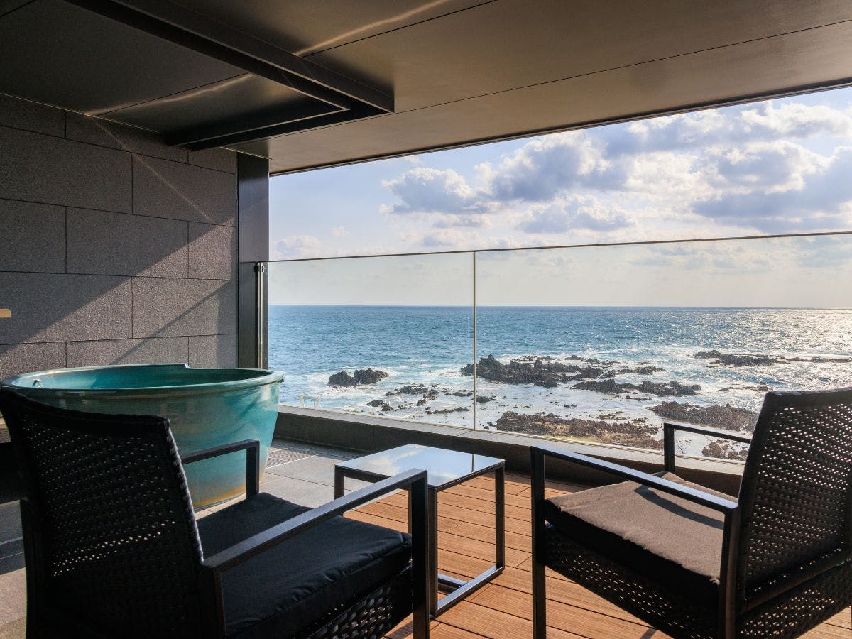 HOTEL AZUMA