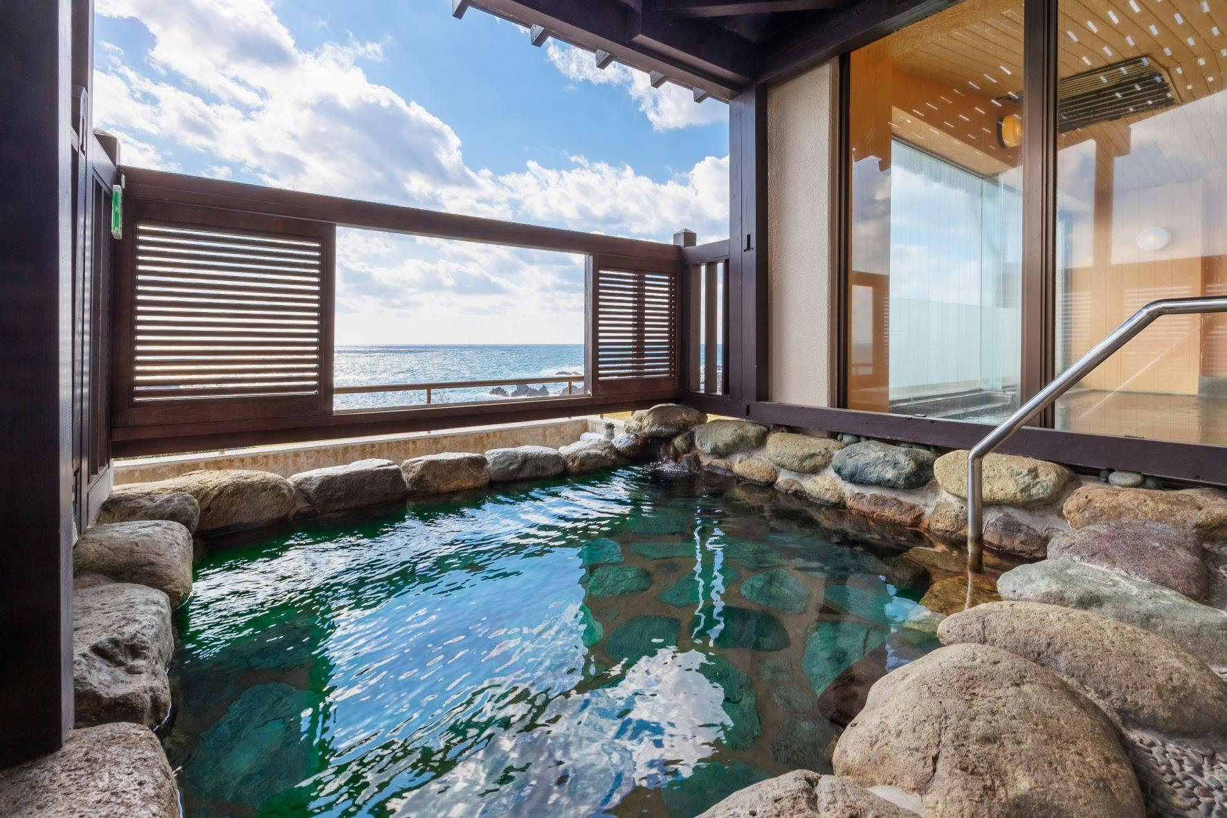 HOTEL AZUMA