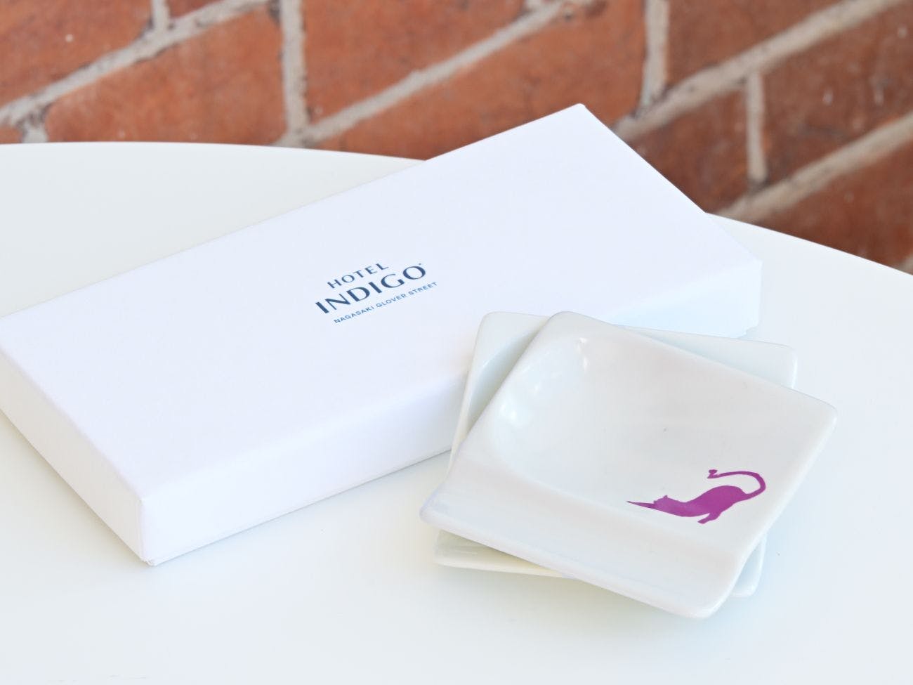 Gambar Hadiah Orisinal Keramik Hasami