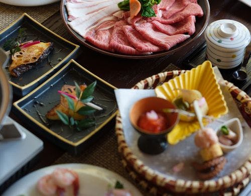 黒毛和牛と黒豚しゃぶしゃぶ会席