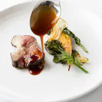 อาหารเย็นหนึ่งเมนู