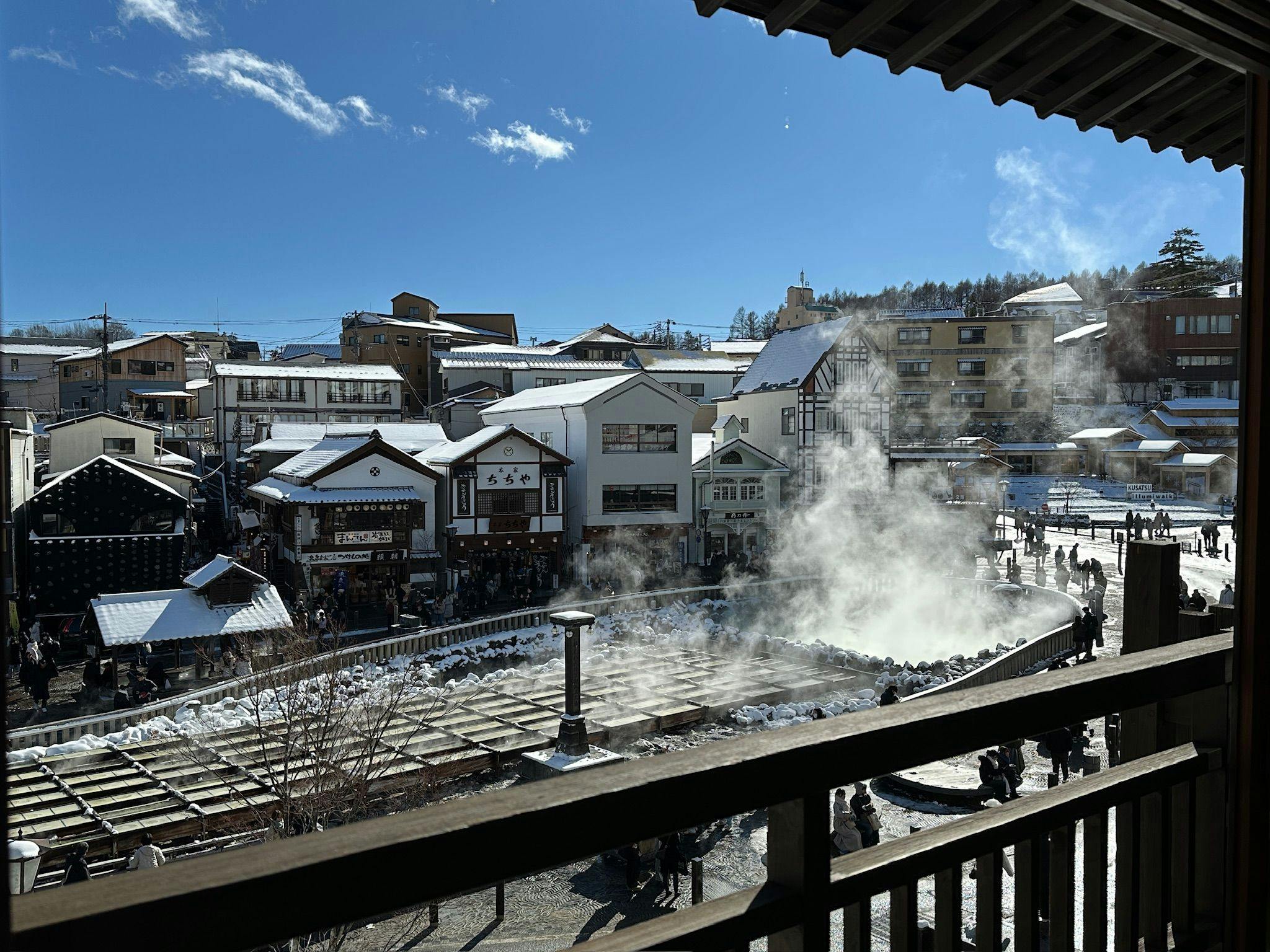 山本館