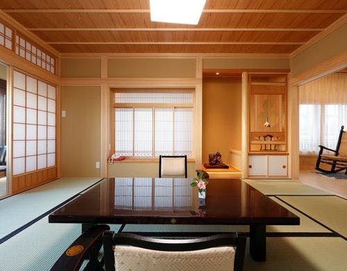 三階特別室のゆけむり