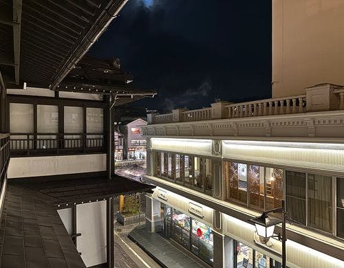 しらねの間の眺望