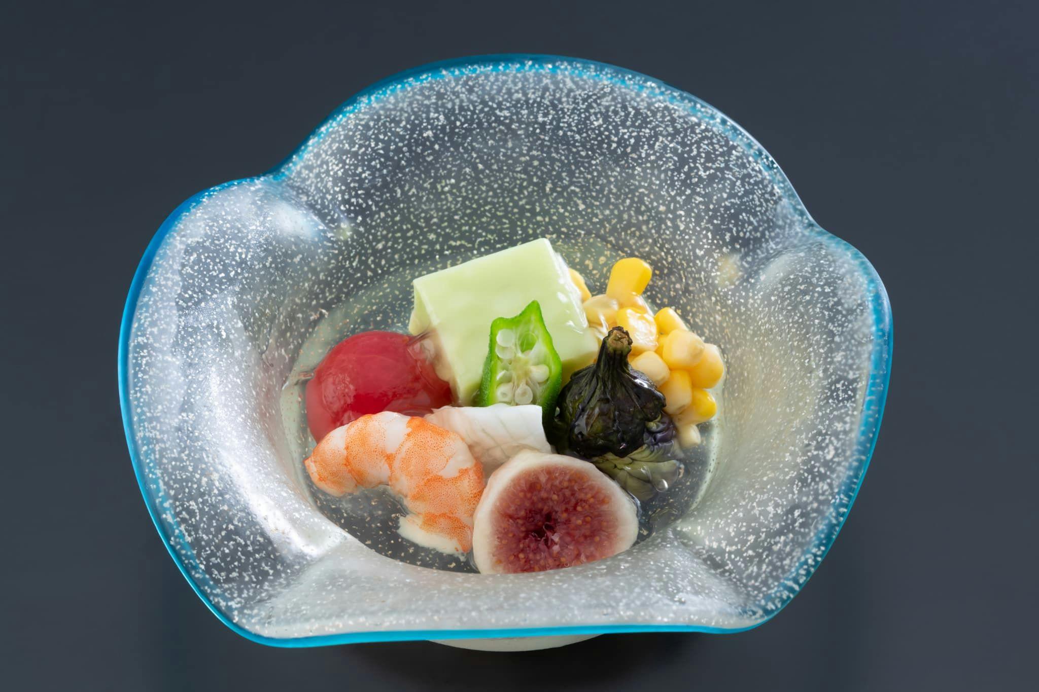 山本館
