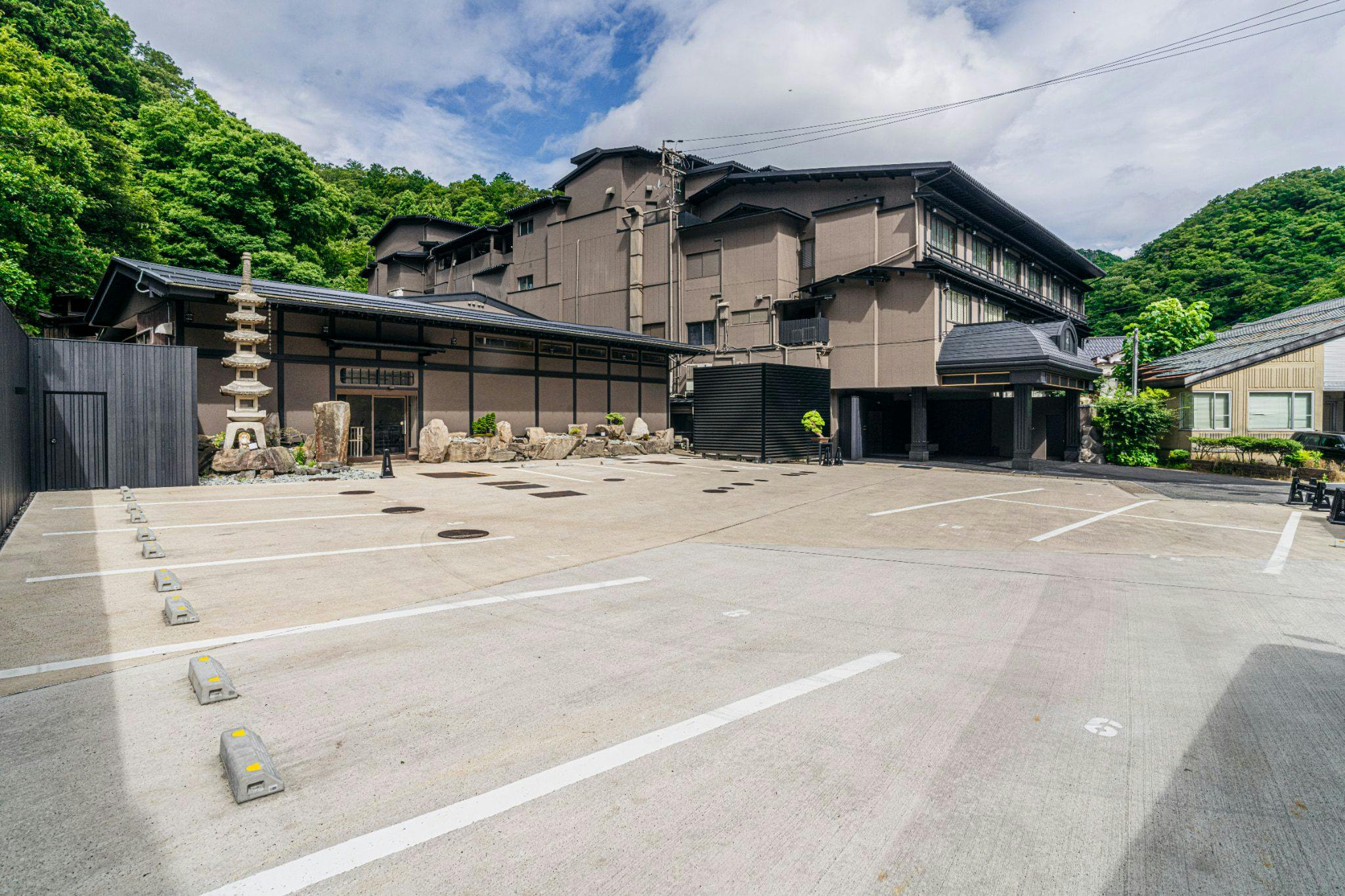 深山 -Shinzan-