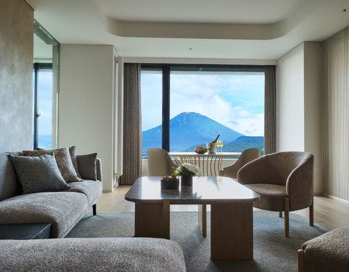 Corner Onsen Suite, Mt Yotei View, King