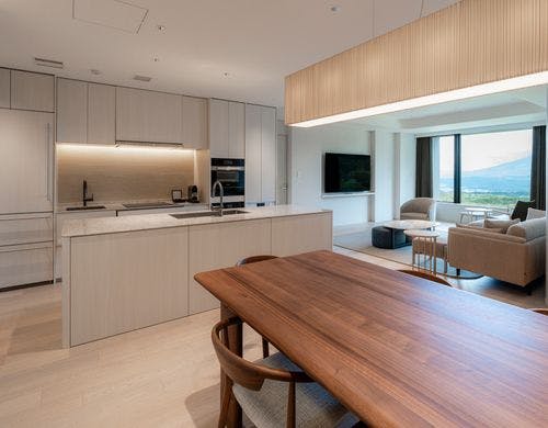 Weiss Suite, Onsen Suite, Mt Yotei View