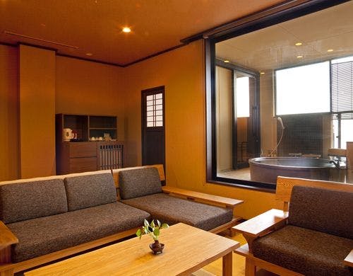 【露天風呂付セミスイート（禁煙）】