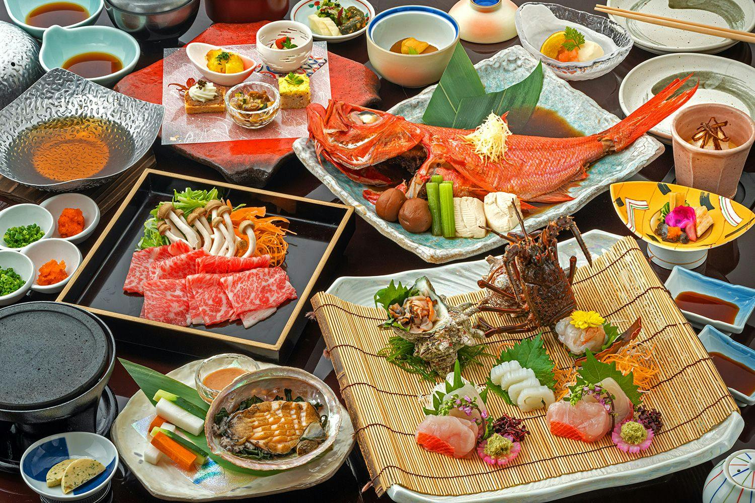 【Nikmati Kekayaan Laut Izu - Hidangan Terbaik】