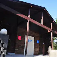 大きな水流がありバリ島のような雰囲気。