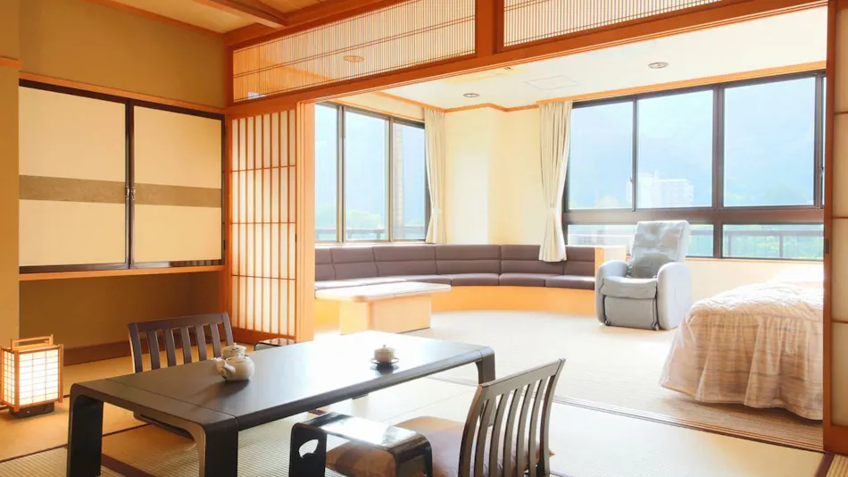 Inn of Serenity and Sincerity, Nanae Yae