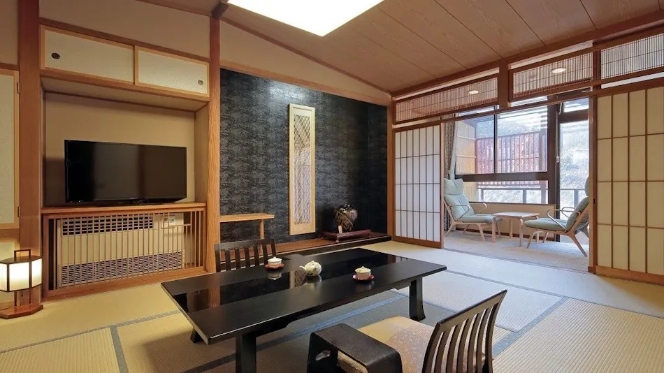 Inn of Serenity and Sincerity, Nanae Yae