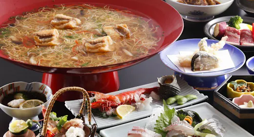 【秋季限定】紅葉鯛にて当館名物「鯛麺」&白身魚の土瓶蒸し&淡路牛唐板焼付「 秋の夢の箸DXプラン」