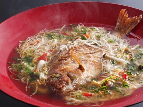 当館名物料理「鯛めん」