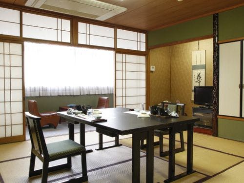 お客様だけの和室のお食事部屋をご用意！