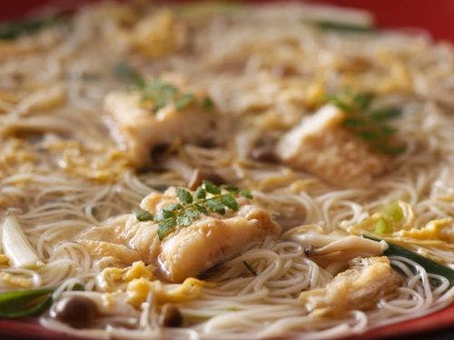 当館名物料理の夏バージョン「鱧素麺」！