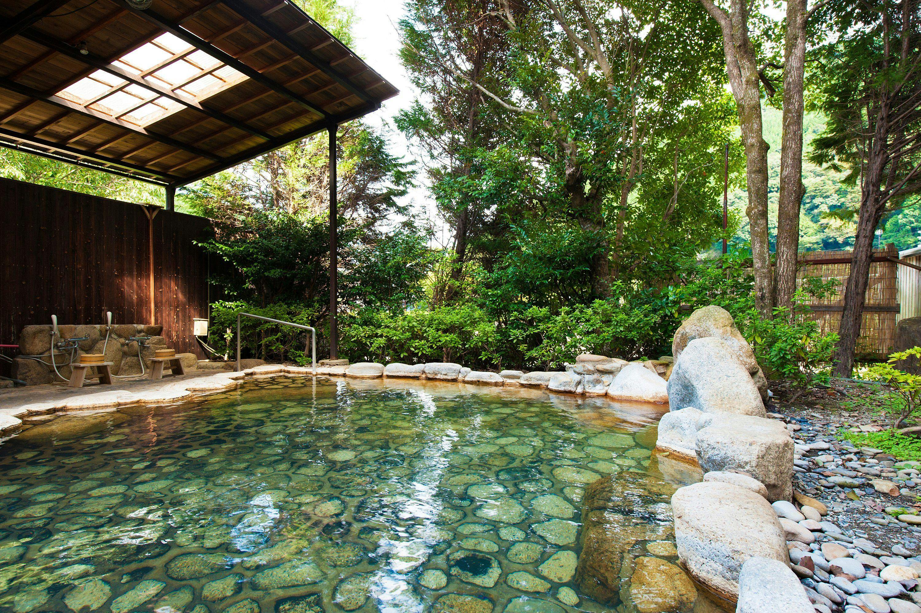 ◆貸切露天風呂『ささゆり』