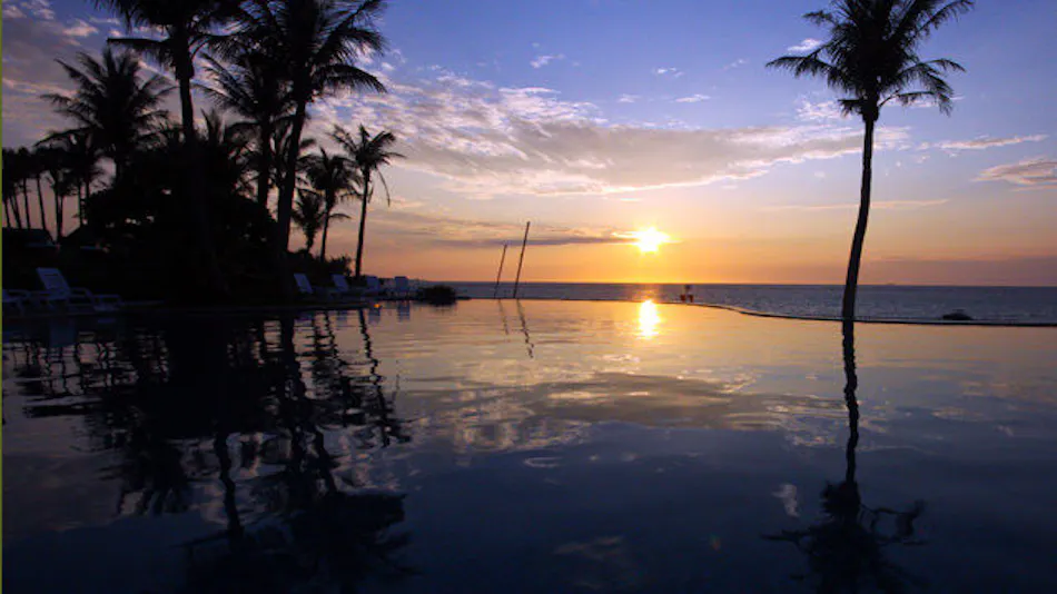 The Moon Beach Museum Resort