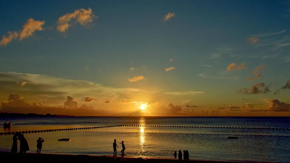 The Moon Beach Museum Resort