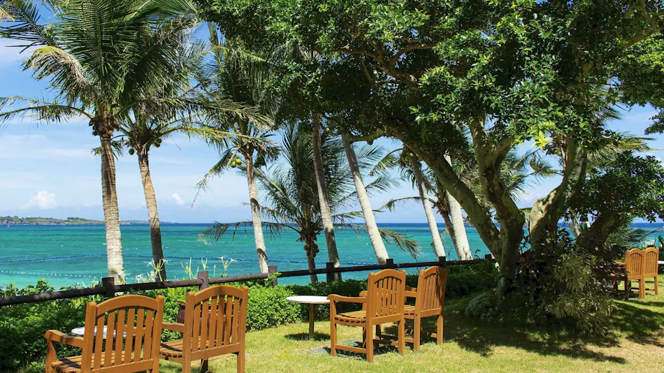 The Moon Beach Museum Resort