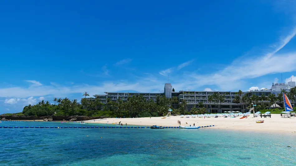 The Moon Beach Museum Resort