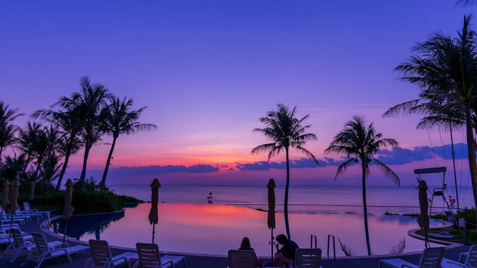 The Moon Beach Museum Resort