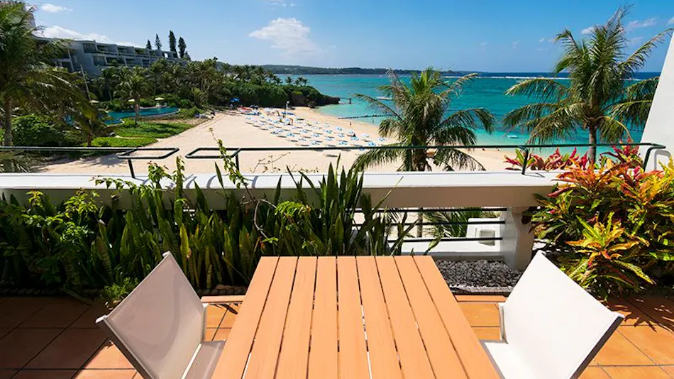 The Moon Beach Museum Resort