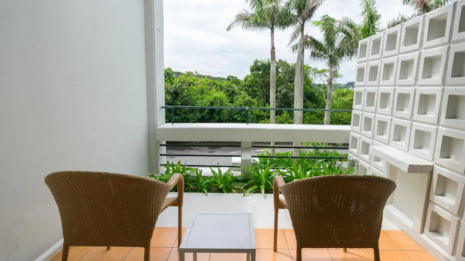 The Moon Beach Museum Resort