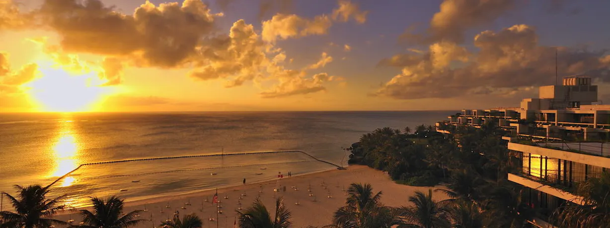 ザ・ムーンビーチ ミュージアムリゾート