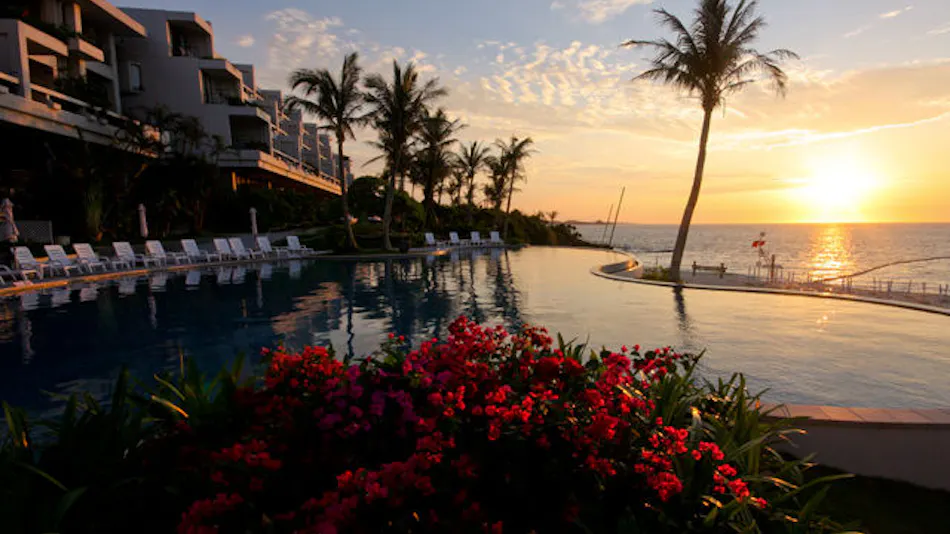 The Moon Beach Museum Resort