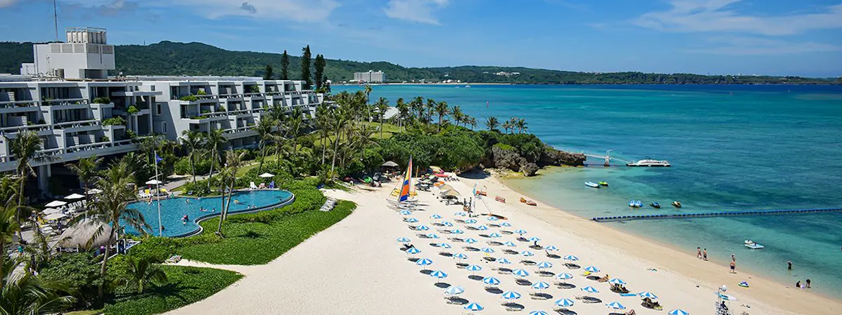 The Moon Beach Museum Resort