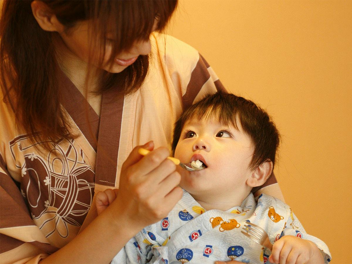 【赤ちゃんお祝い】100日・ハーフバースデー・初誕生日とお子様の成長に合わせて選べる！3大特典付