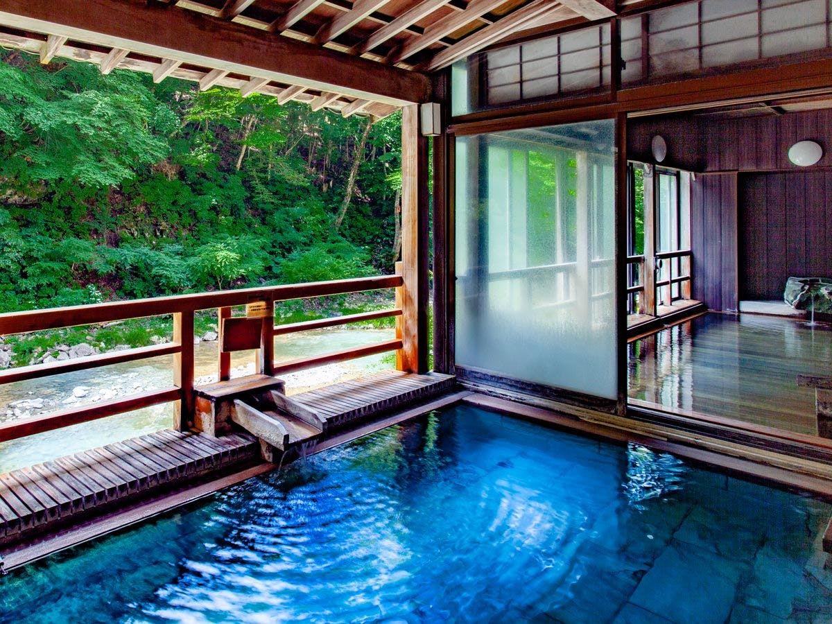 四万温泉　やまぐち館