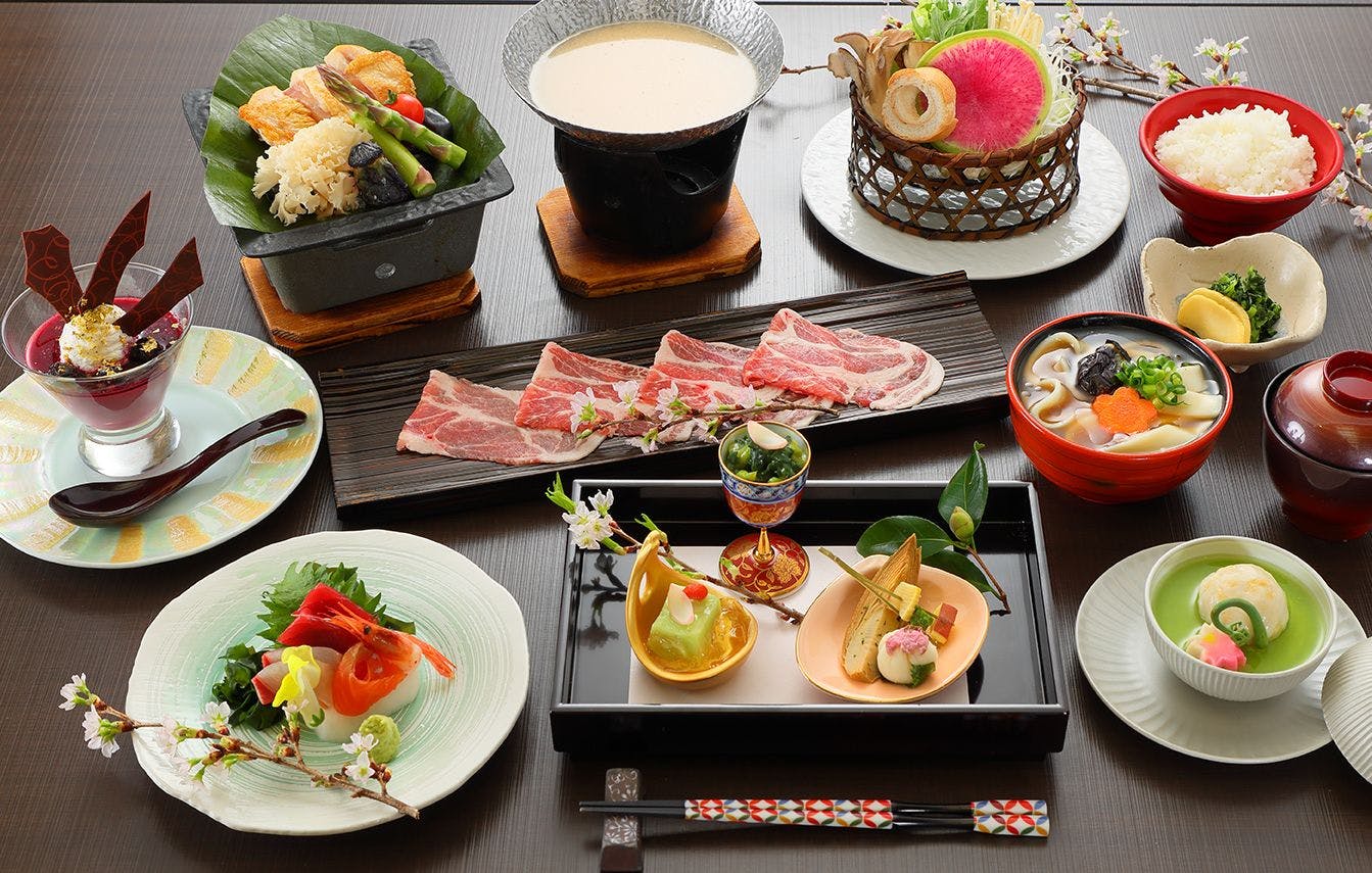四万温泉　やまぐち館