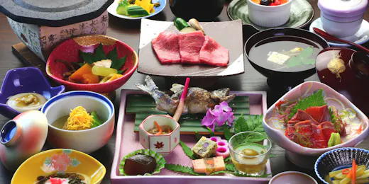 宿房花しのぶ