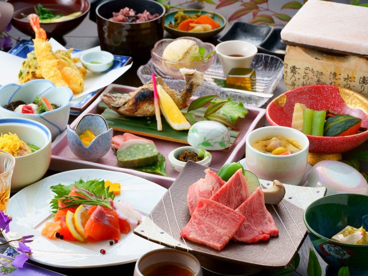 人気Ｎｏ１岩塩プレート焼きコース／一例