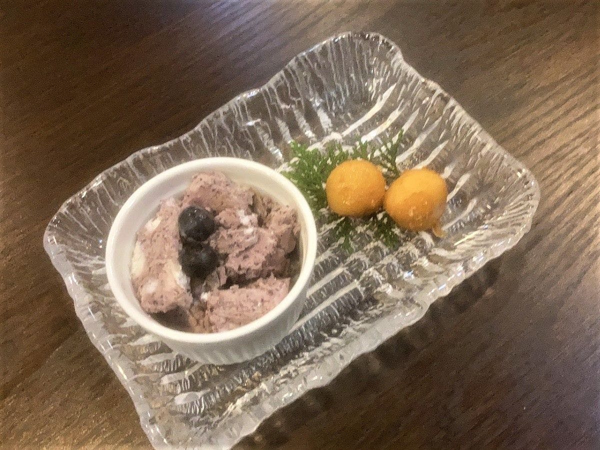 宿房花しのぶ
