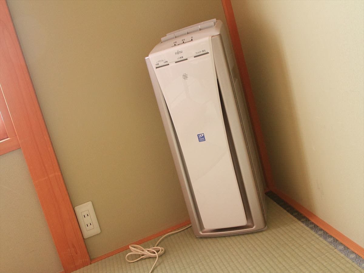 お部屋に空気清浄機を完備