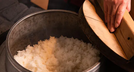 季節の京会席【松】燃ゆる紅葉から雪景色に染まる季節 風情豊かな貴船でいただく本格京会席