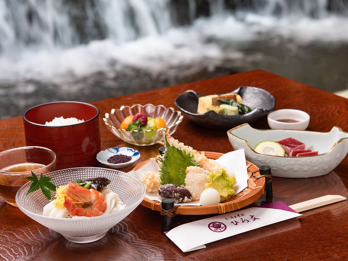 料理旅館　ひろ文