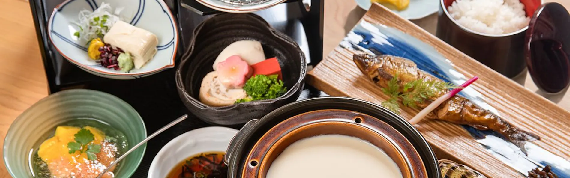 料理旅館 ひろ文