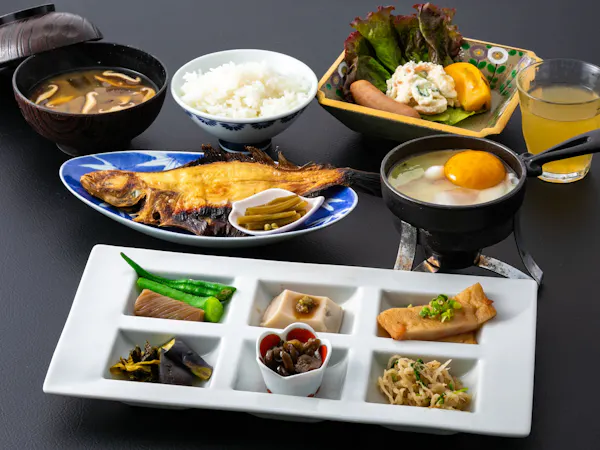 【一泊朝食付き】天橋立の絶景と朝食を楽しむ~和朝食付き&天橋立散策にも便利~<全館禁煙>