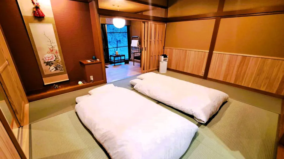 Kawazu Nanadaru Keiryu Onsen Saryo Mizumari