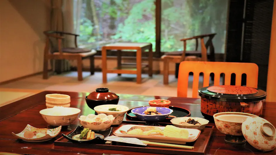 Kawazu Nanadaru Keiryu Onsen Saryo Mizumari