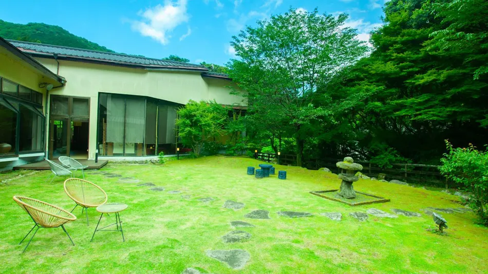 Kawazu Nanadaru Keiryu Onsen Saryo Mizumari