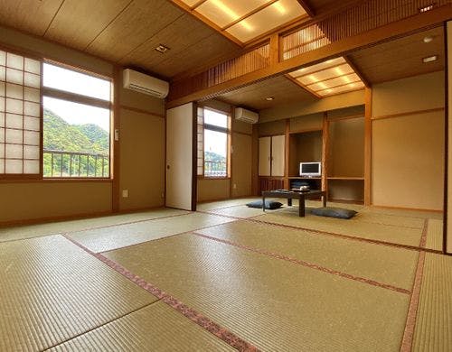 【和室15畳】日本の良さを痛感する和の空間